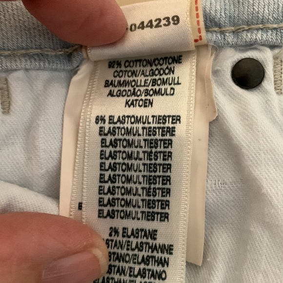 Beautiful Italian made True Religion Gina jeans - Picture 11 of 13